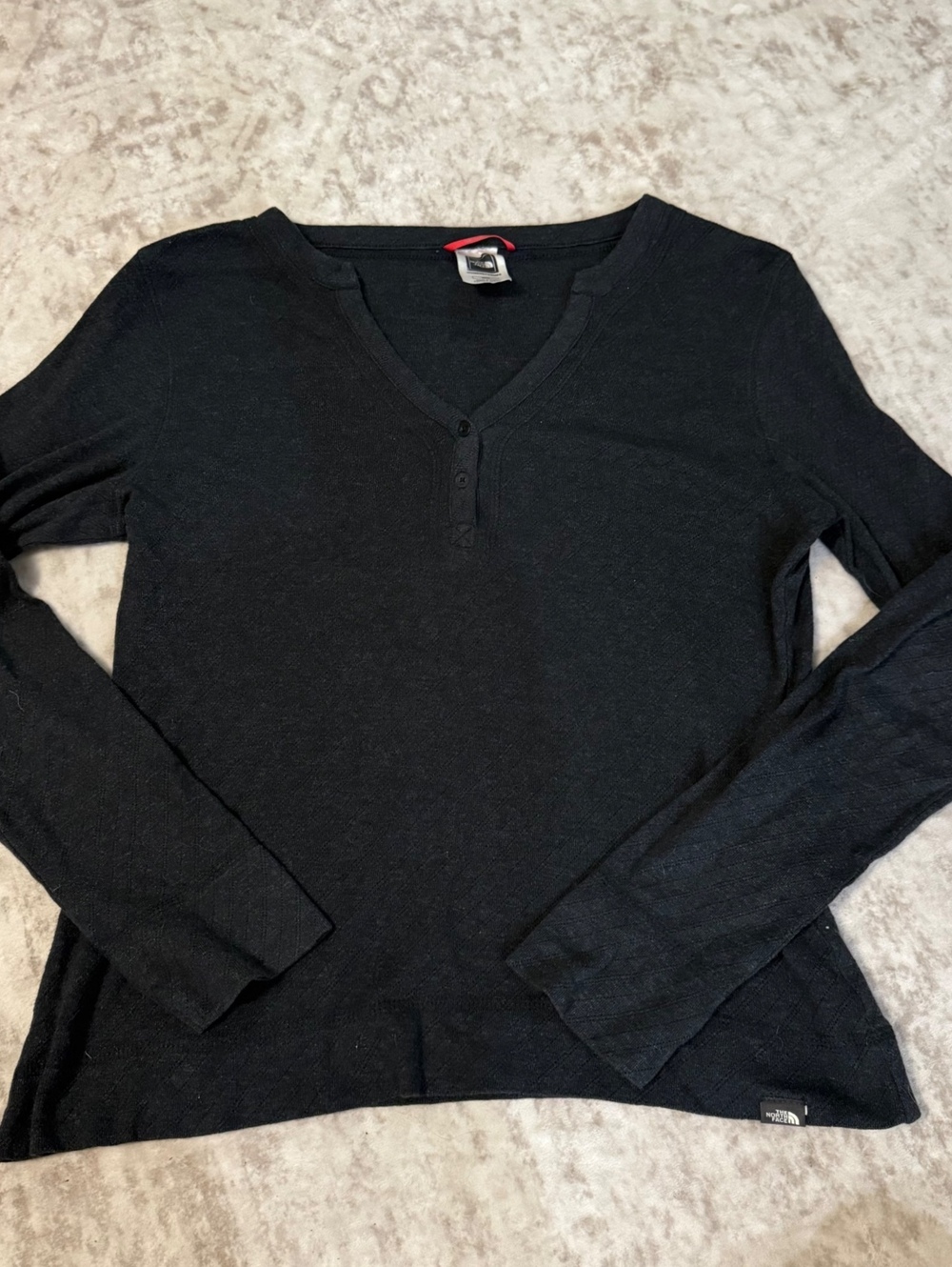 North face Women’s Long Sleeve Shirt